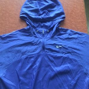 Nike pullover windbreaker